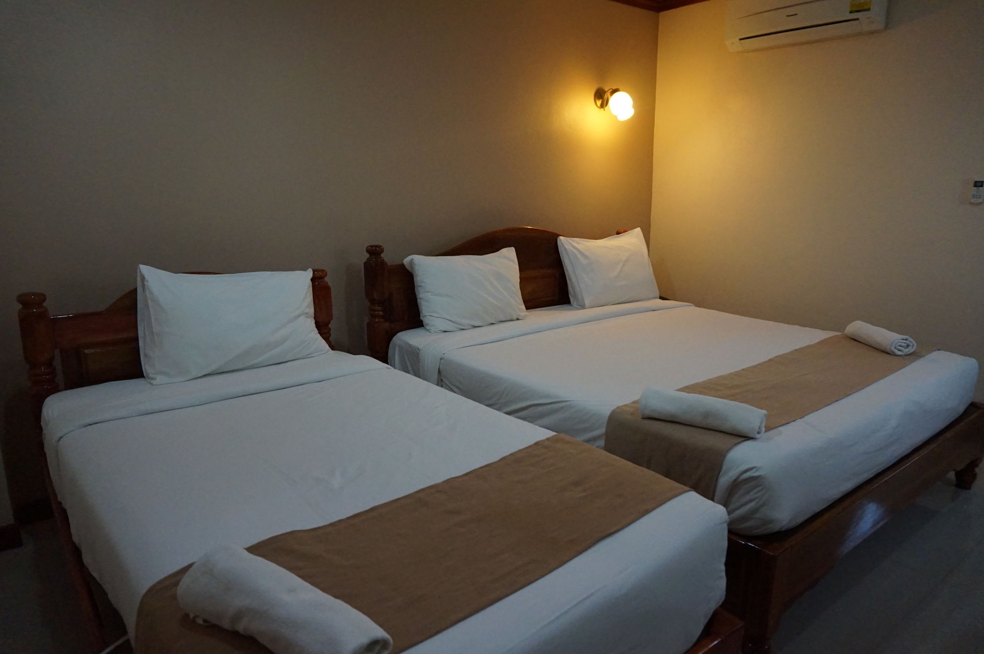 NP Residence Nakhon Phanom Eksteriør billede